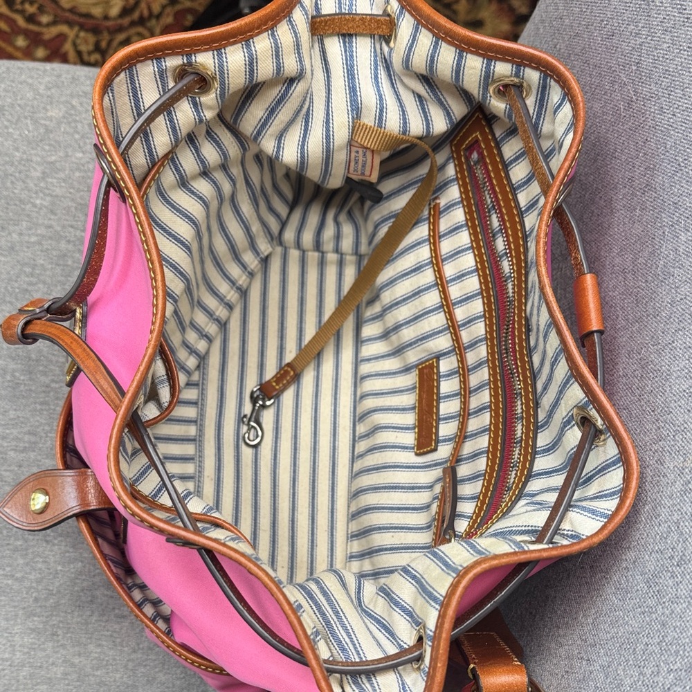 Dooney & Bourke Pink and Brown leather draw strap Shoulder Bag - Picture 8 of 16